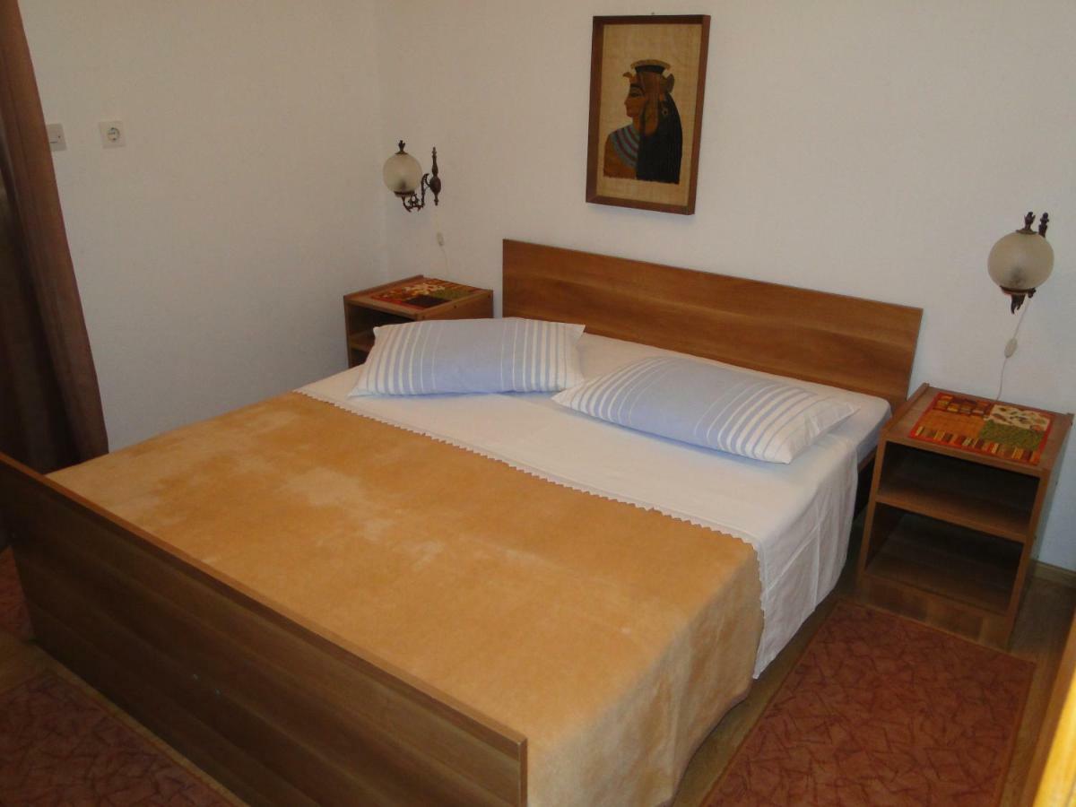 Lida Apartman Rogoznica  Kültér fotó